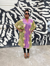Load image into Gallery viewer, VV Caftan in Lilac, Kiwi Sequin Floral
